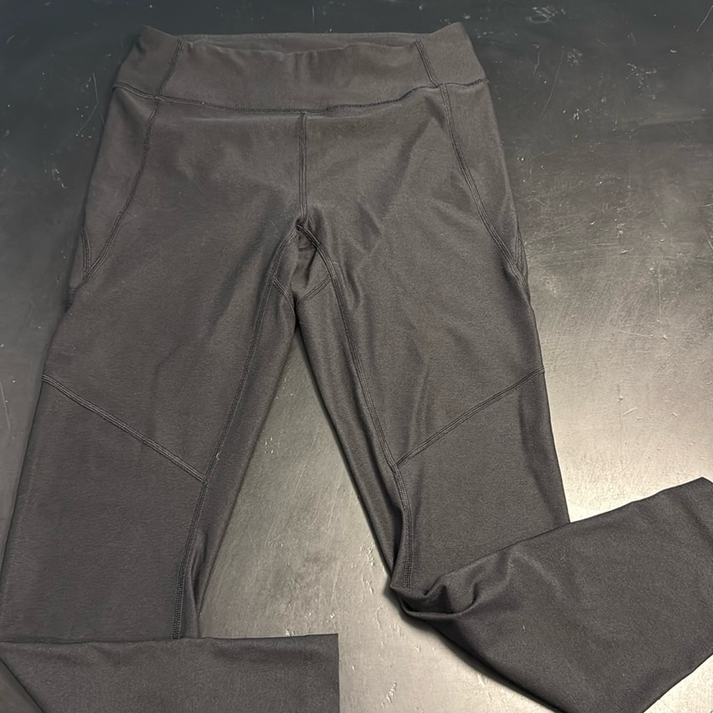 Outdoor voices size medium black worn twice. Mid rise
